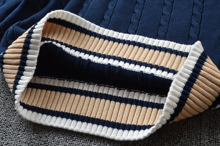 Pullover "Yacht Club" Profile
